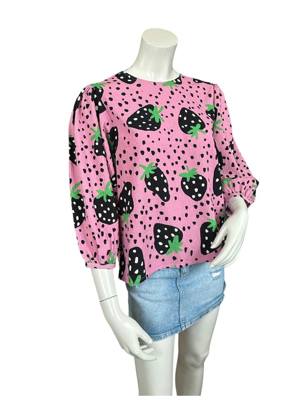 Compañia Fantastica Purple-ish Pink Black Abstract Strawberry Print Blouse Large - Picture 2 of 8